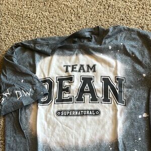 Gildan Gray Team Dean Supernatural Short Sleeve Tee